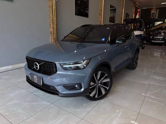 VOLVO XC40 1.5 T5 RECHARGE R-DESIGN GEARTRONIC VOLVO XC40 1.5 T5 RECHARGE R-DESIGN GEARTRONIC